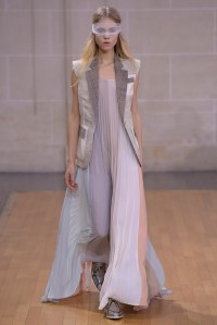 Véronique Branquinho RTW Spring 2016