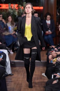 Vêtements RTW Spring 2016
