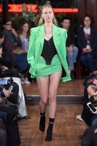 Vêtements RTW Spring 2016