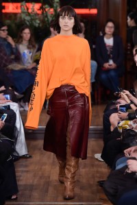 Vêtements RTW Spring 2016