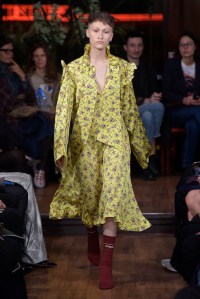 Vêtements RTW Spring 2016
