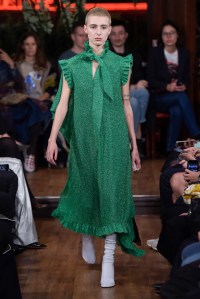 Vêtements RTW Spring 2016