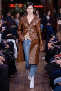 Vêtements RTW Spring 2016