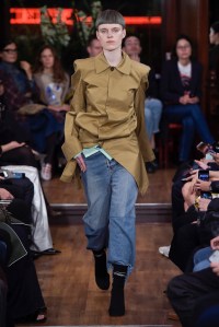 Vêtements RTW Spring 2016