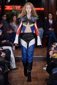 Vêtements RTW Spring 2016