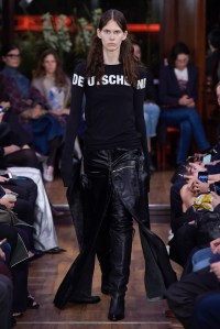 Vêtements RTW Spring 2016