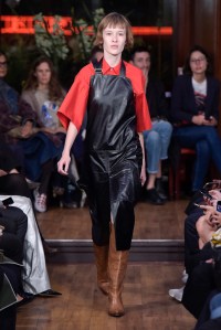 Vêtements RTW Spring 2016