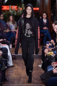 Vêtements RTW Spring 2016