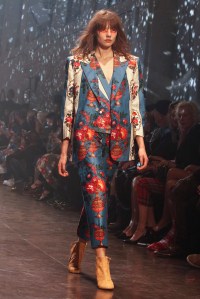 Vivienne Westwood RTW Spring 2016