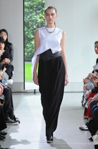 Yasutoshi Ezumi RTW Spring 2016