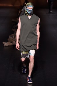 Yoshio Kubo RTW Spring 2016 Tokyo