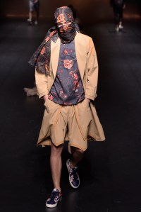 Yoshio Kubo RTW Spring 2016 Tokyo