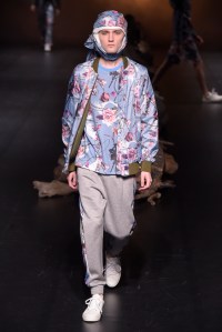Yoshio Kubo RTW Spring 2016 Tokyo