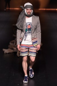 Yoshio Kubo RTW Spring 2016 Tokyo