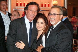 Julio Inglesias, Gloria and Emilio Estefan at Destination Fashion, 2004.