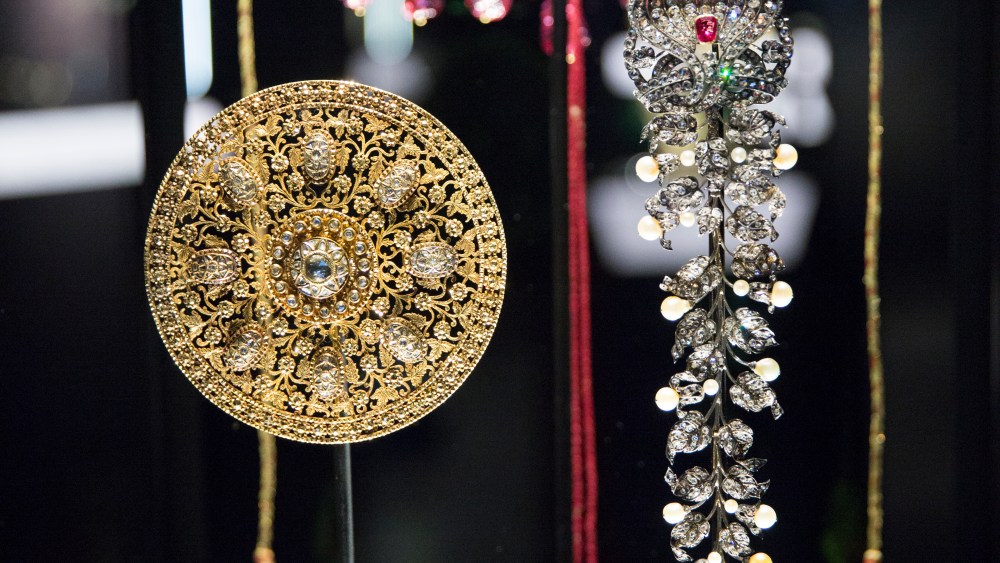 Bejewelled Treasures exhibit