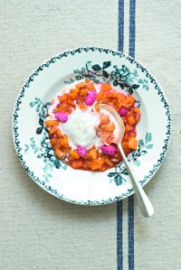 espuma brioche, pralines and apricot paired with dry white wine