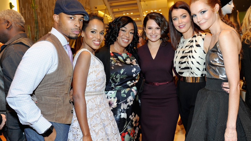 Cornelius Smith Jr., Kerry Washington, Shonda Rhimes, Katie Lowes, Bellamy Young, and Darby Stanchfield.