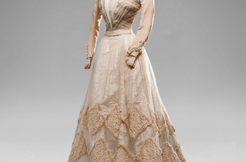 "Heritage. Stories of fabrics and fashion" Exhibit in Tuscany