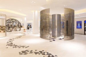 Department store Tryano in Abu Dhabi