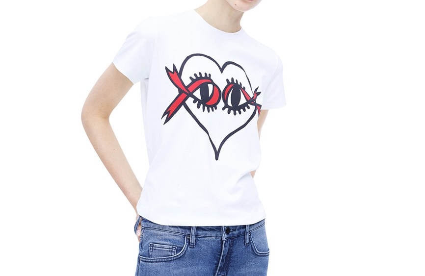 Victoria Beckham T-shirt UNAIDS World AIDS Day 2015