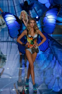 Victoria’s Secret Fashion Show 2015