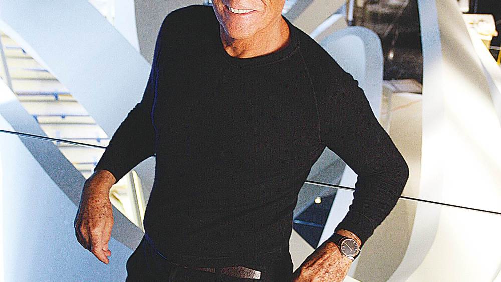 Giorgio Armani to hold a fashion show in Moscow