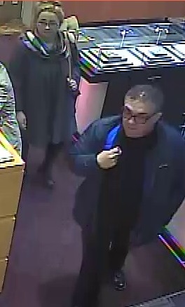 NYPD Searching for Suspects in three Retail Thefts