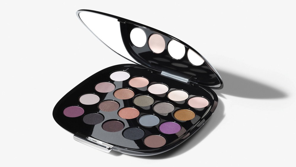 Marc Jacobs Beauty to Enter Neiman Marcus