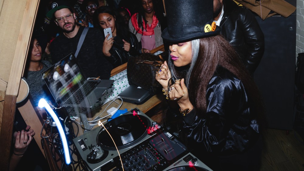 Erykah Badu Plays Kinfolk, Boutique to Launch Pop-Up Space