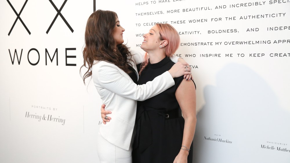Eve Hewson, Eva Zuckerman