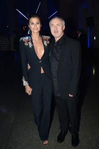 Damien Hirst and girlfriend