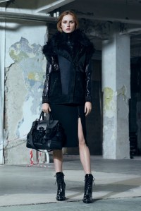 Versace Pre-Fall 2016