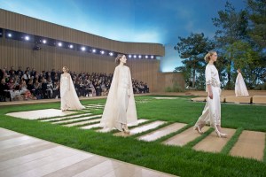 Chanel Couture Spring 2016 : the set