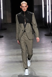 22/4 Hommes Men's RTW Fall 2016