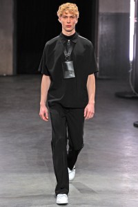 22/4 Hommes Men's RTW Fall 2016