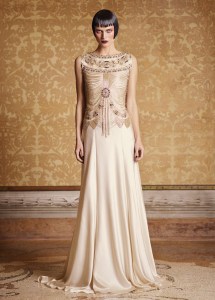 Alberta Ferretti Demi-Couture Fall 2016