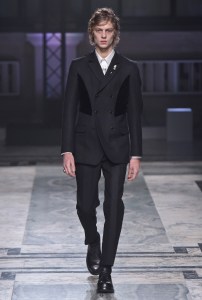 Alexander McQueen Men's Fall 2016