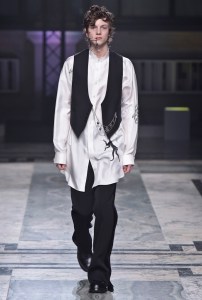 Alexander McQueen Men's Fall 2016
