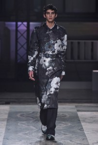 Alexander McQueen Men's Fall 2016