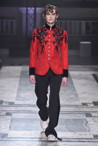 Alexander McQueen Men's Fall 2016