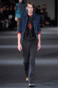 Ann Demeulemeester Men's RTW Fall 2016