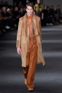 Ann Demeulemeester Men's RTW Fall 2016