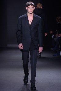 Calvin Klein Collection Men's RTW Fall 2016