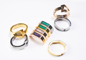WiseWear x Iris Apfel