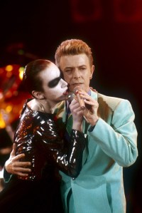 David Bowie, Annie Lennox