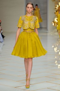 Guo Pei Spring 2016 Couture