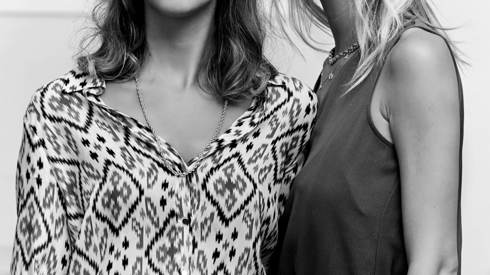 Merve and Beste Manastir