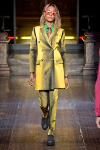Moschino Pre-fall 2016