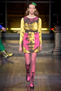 Moschino Pre-fall 2016